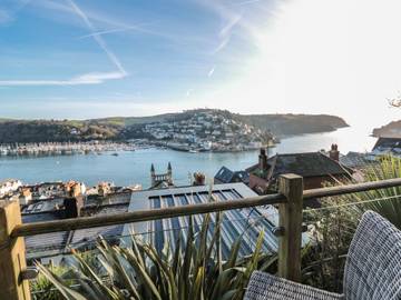 Holiday Home for 4 People in Dartmouth, Devon, Photo 2