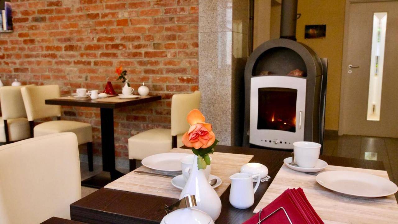 Double or Twin Room with Bathroom in Wartburg, Eisenach