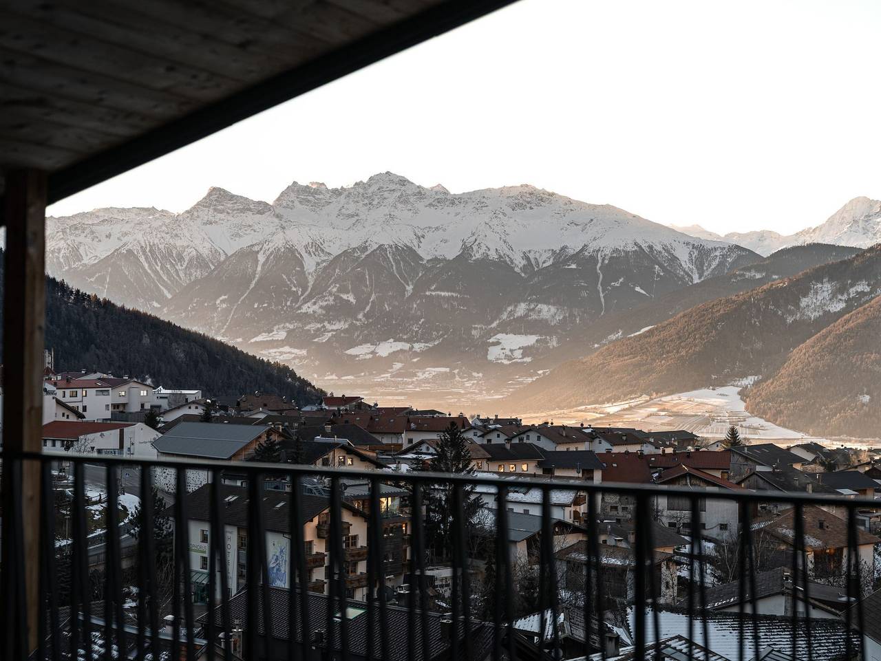 Aparthotel Maraias - Luxury Suites & Apartments - Venusta Garten Doppelzimmer in Burgeis, Mals