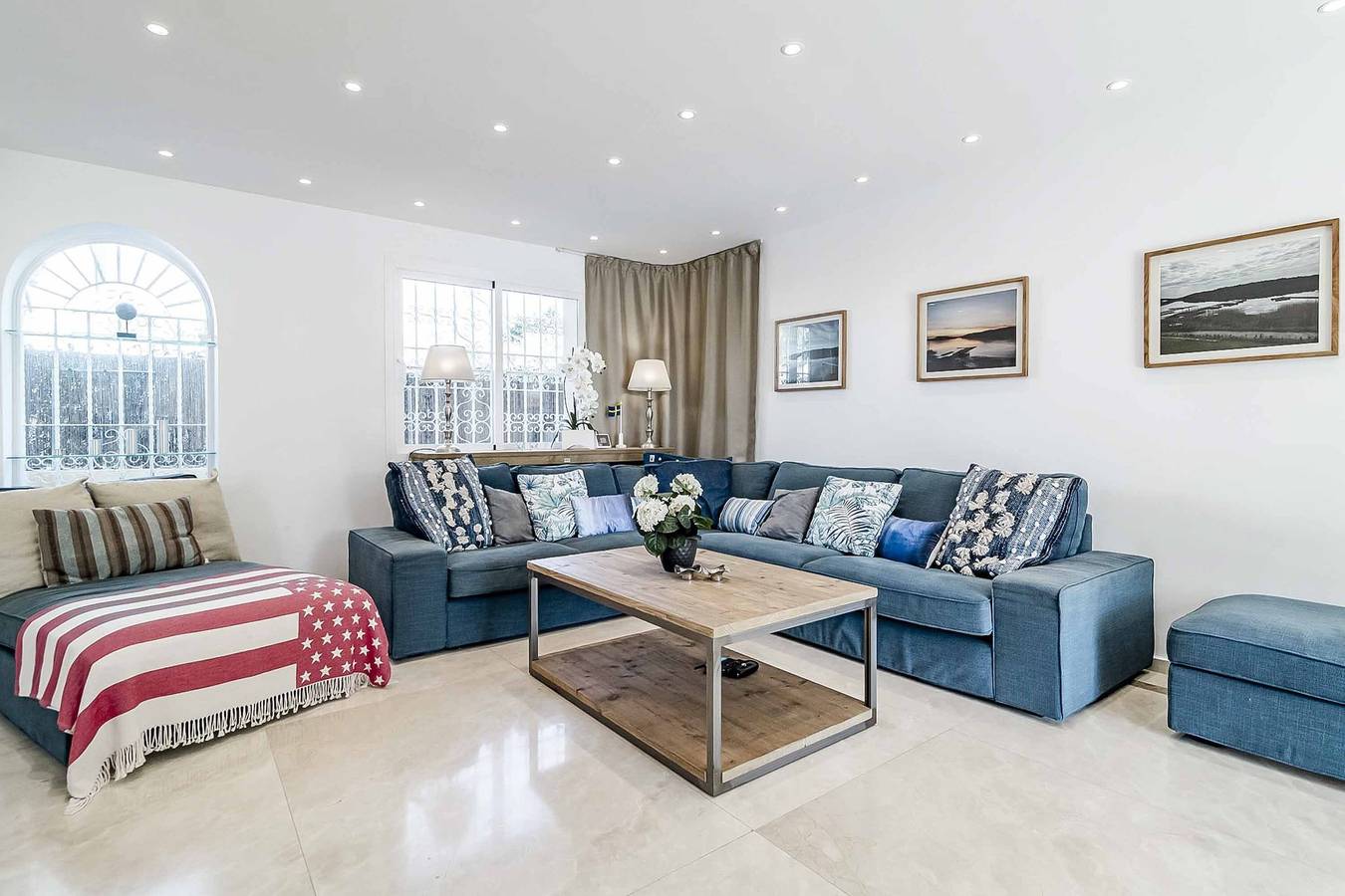 Villa Jude Banus in Marbella West, Marbella