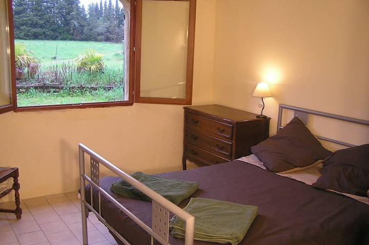 Gîte pour 4 personnes, avec terrasse et jardin à Sauve - 2