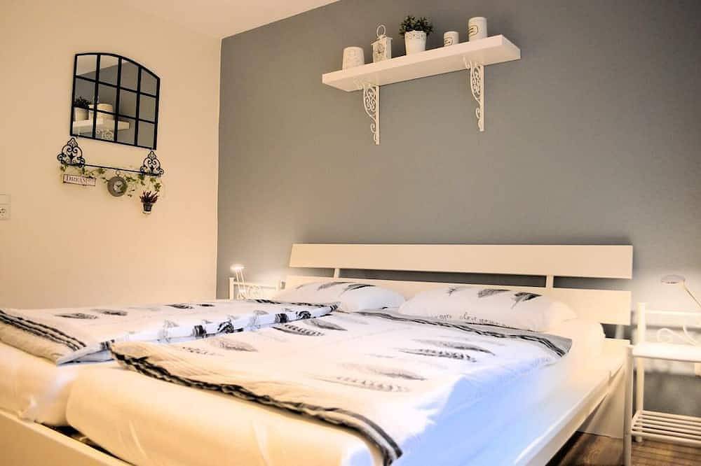 Ganze Wohnung, Ferienwohnung neu renoviert in Waldrandlage in Bad Laasphe, Kreis Siegen-Wittgenstein