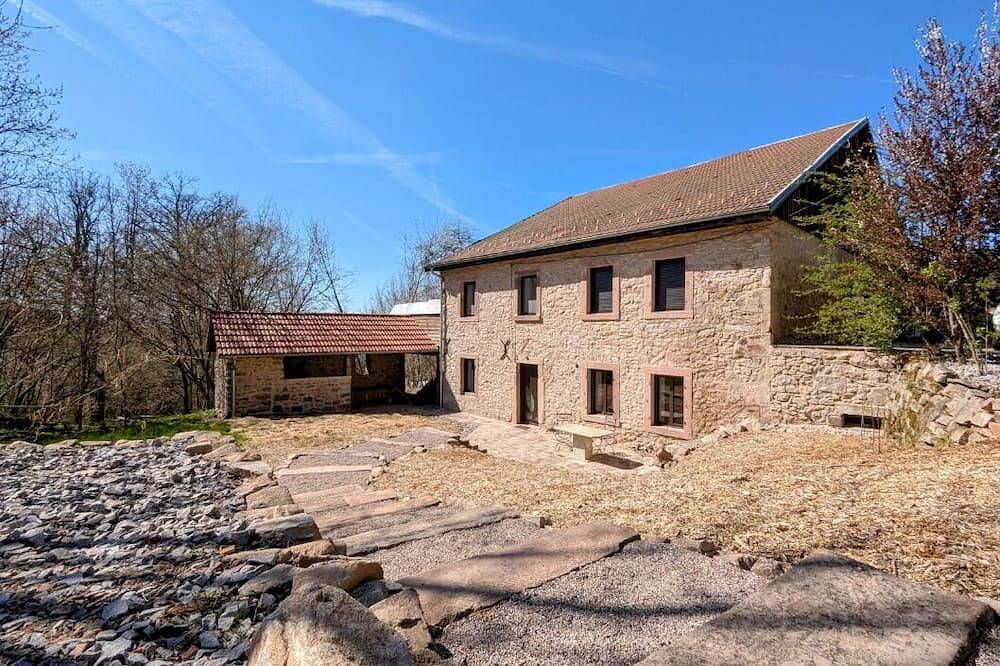 Charming, cosy 2-person gîte - Absolute peace and quiet in the Vosges mountains in Arrentès-de-Corcieux, Parc naturel régional des Ballons des Vosges