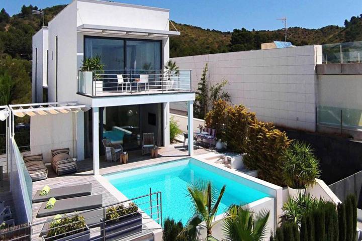 Ferienhaus für 6 Personen, mit Terrasse und Garten