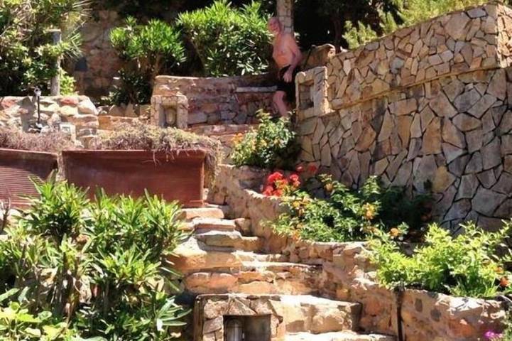 Luxus-Villa am Meer: ein Juwel Set in der Bucht von Cala Caterina, Villasimius in Cala Caterina, Cagliari Provinz