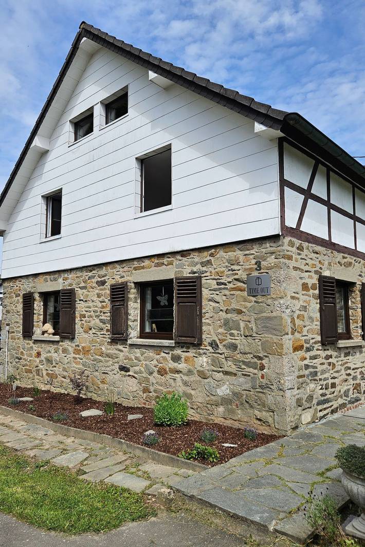 Ferienhaus für 9 Personen, mit Terrasse und Garten im Nationalpark Eifel