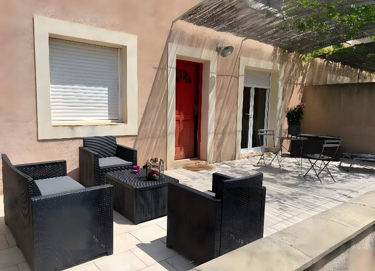 Ferienhaus 'La Crozette' mit privatem Pool, Wi-Fi und Klimaanlage in Monteux, Vaucluse