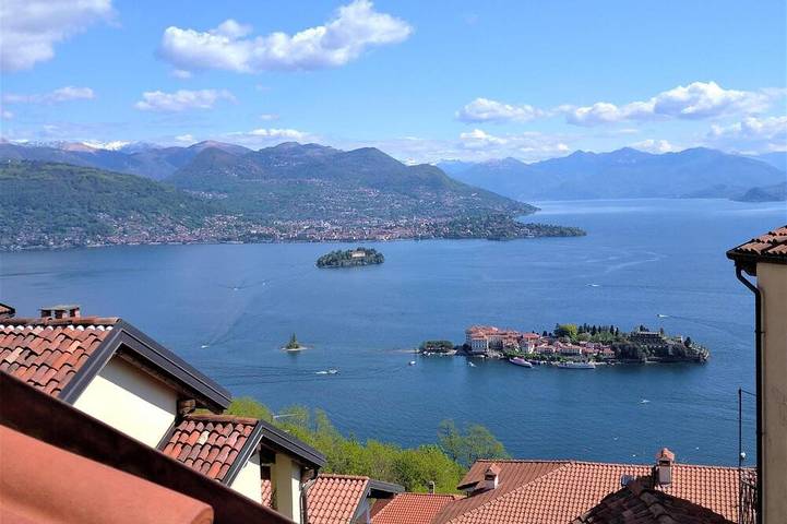 Villa per 8 persone, con balcone in Comune di Stresa