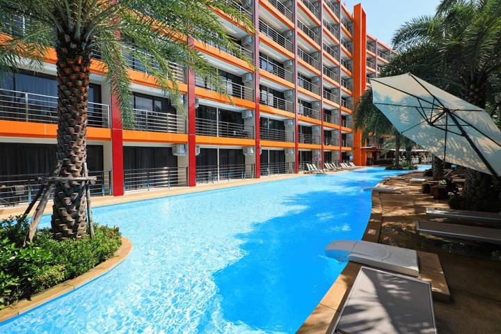 Gîte pour 3 personnes, avec balcon ainsi que piscine et vue dans Nai Yang Beach - 3