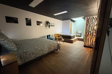 Chambre d’hôte pour 2 personnes, avec jardin et jacuzzi à Teloché