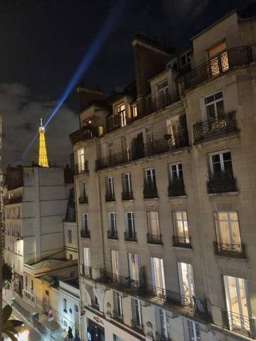 Chambre d’hôte pour 2 personnes, avec vue à Paris