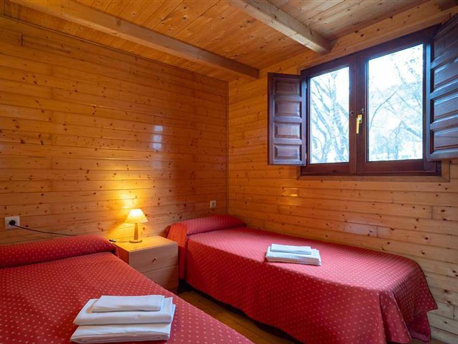 Morillo de Tou - Pueblo Recuperado - Centro de Vacaciones - Chalet 4 personas - Bungalow Ordesa - 2/4 personas in Morillo de Tou, Aínsa