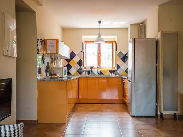 Casa rural para 6 personas, con terraza y jardín, Se admiten mascotas en La Bureba - 3