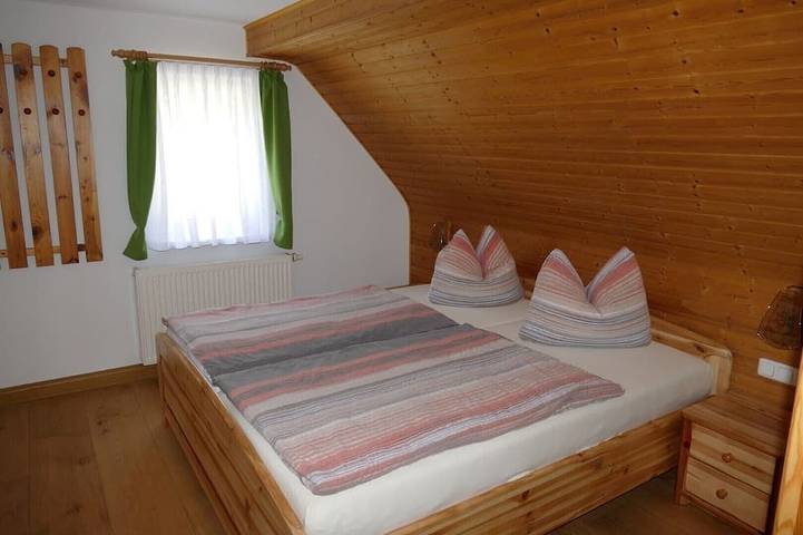 Ferienwohnung für 4 Personen, mit Whirlpool und Terrasse sowie Sauna und Garten in Schwarzatal - 3