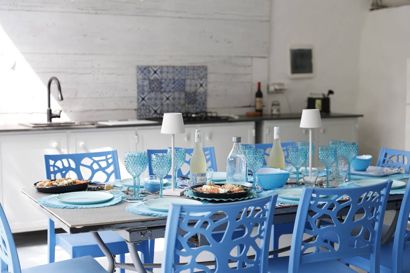 Villa 'Met Mediterraan Sterrenzwembad', bergzicht, wifi en airco in Palermo, Provincie Palermo