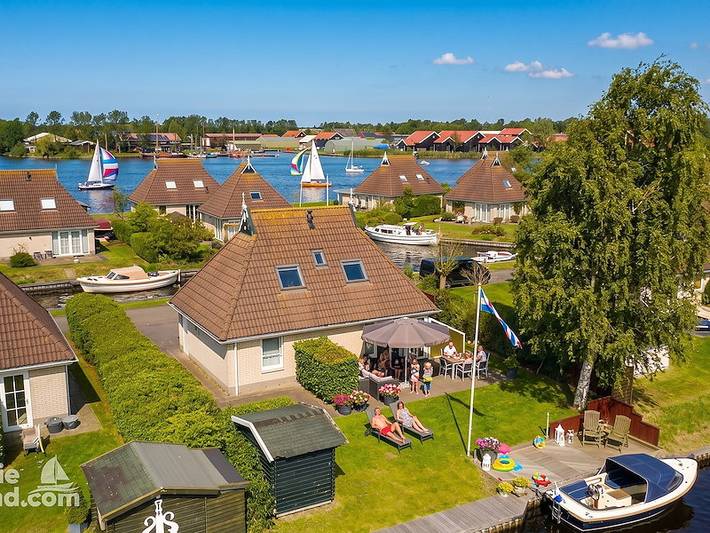 Vakantiehuis voor 8 personen, met tuin en sauna in Nationaal Park De Alde Feanen