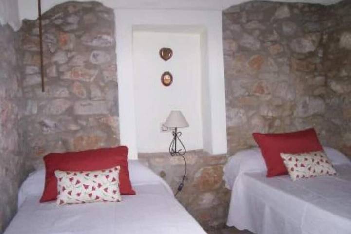 Gîte pour 8 personnes, avec jardin et piscine à Prado del Rey - 2