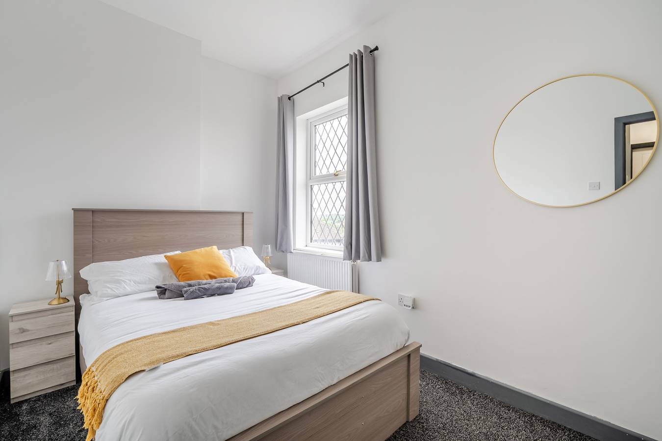 Sleepsupto6-Citycentre-Familyfriendly-Freeparking in Stoke-on-Trent, Midlands