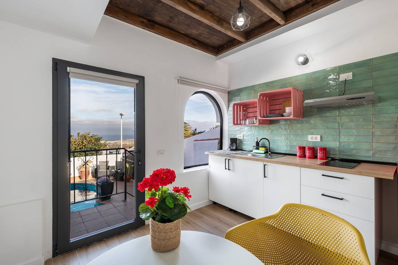 Maison de vacances 'Loft Limami' avec vue sur mer, Wi-Fi et climatisation in Telde, Gran Canaria Est