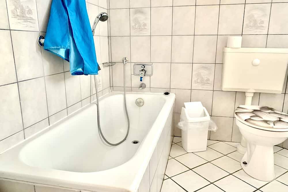 Ganze Wohnung, Pavillon- Haus Windrose: Ruhe und Strandgenuss vereint - 900 Meter zum Strand in Stinteck, Westerdeichstrich