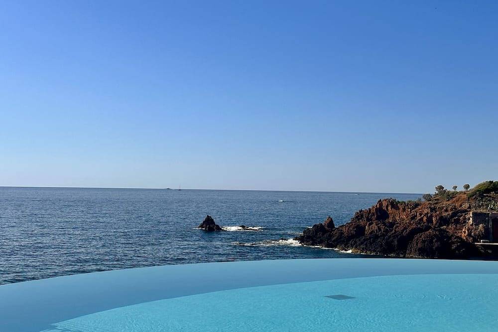 Appartement entier, Cap Nérée by Terry's Homes in Le Trayas, Saint-Raphaël