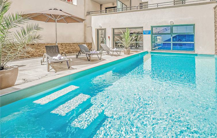 Gîte pour 6 personnes, avec terrasse et piscine à Biarritz - 2