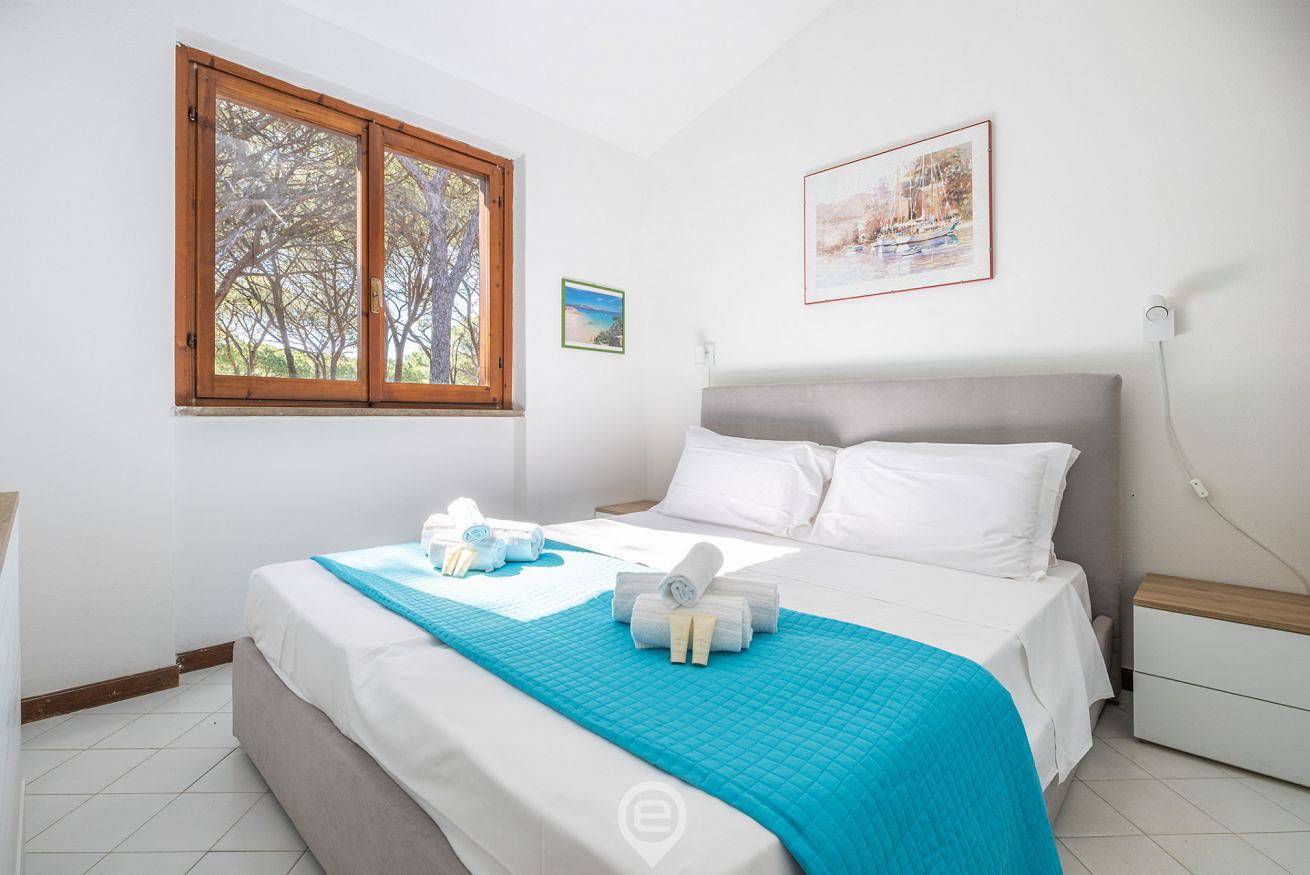 Ganze Wohnung, Ferienwohnung für 2 Personen mit Balkon/Terrasse in Santa Margherita di Pula, Pula und Umgebung