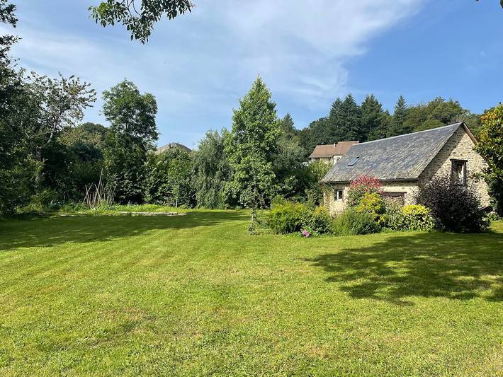 Gîte pour 2 personnes, avec jardin en Corrèze - 2