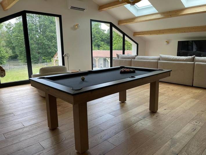 Location de vacances pour 10 personnes, avec jardin et piscine ainsi que terrasse et jacuzzi dans Bourdonné - 4