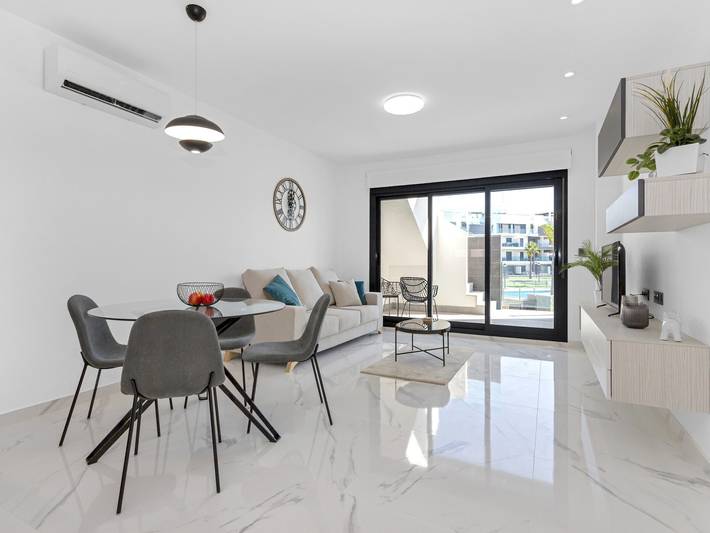 Ferienwohnung für 4 Personen, mit Garten und Whirlpool sowie Pool in Guardamar del Segura - 3