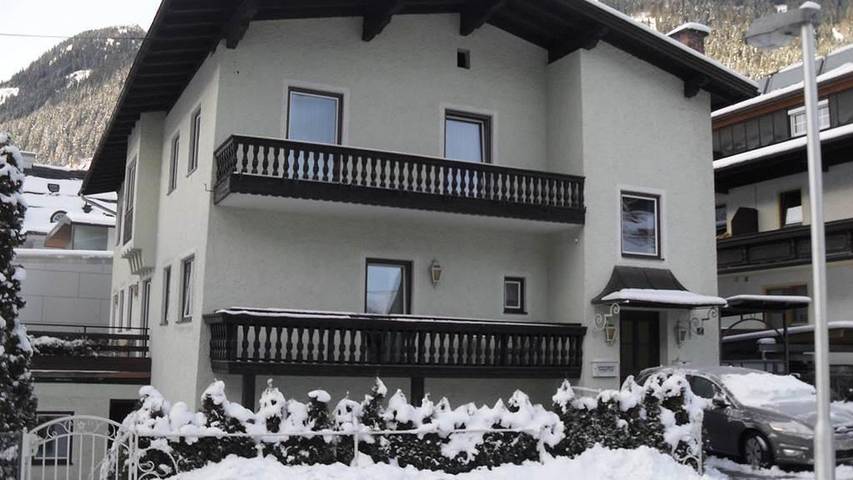Holiday apartment for 7 people, with balcony - 1