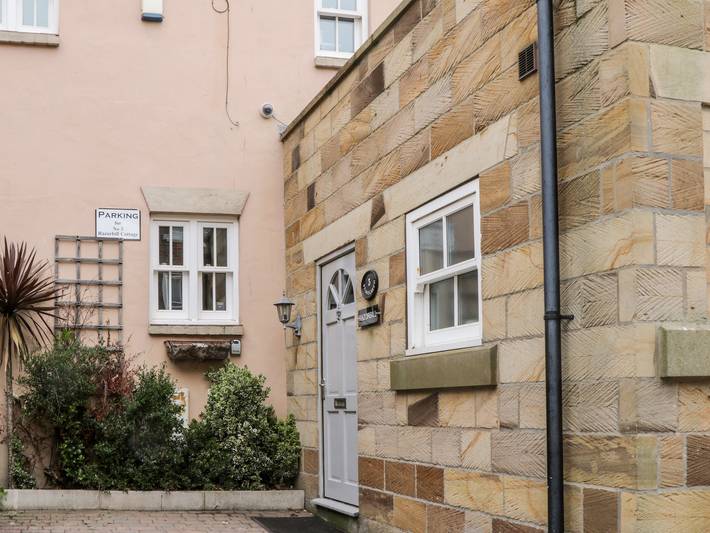 Razorbill Cottage in Whitby, North York Moors National Park