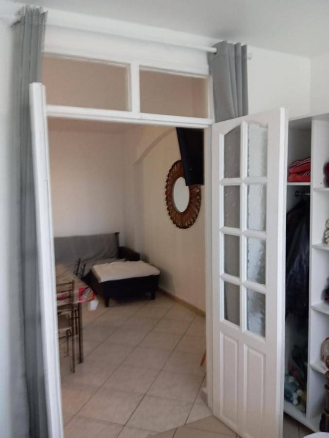 Gîte pour 5 personnes, avec terrasse dans Port-Louis (Guadeloupe) - 2