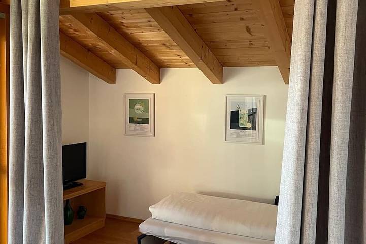Ganze Wohnung, Appartement Barbara -Zentral in Schenna, Wandern & Erholen für Paare & Familien in Schenna, Passeiertal