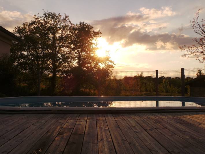 Gîte pour 8 personnes, avec terrasse ainsi que piscine et jardin dans le Gers - 4