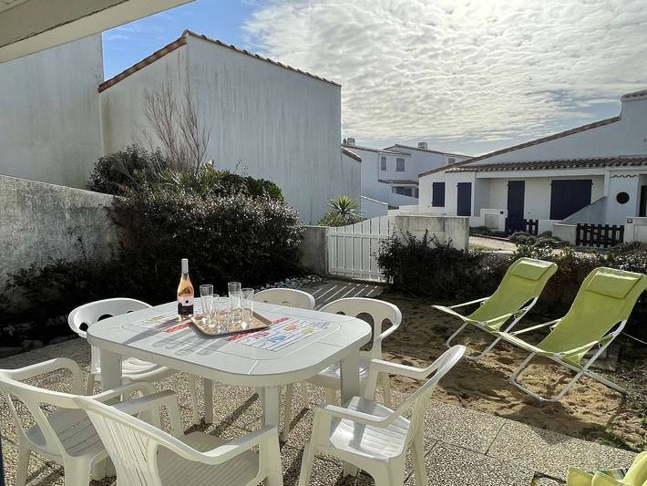 Location de vacances pour 6 personnes, avec terrasse dans La Grande plage (Saint-Gilles-Croix-de-Vie) - 3