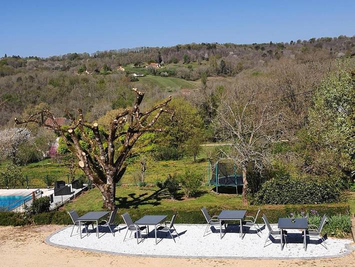 Location de vacances pour 2 personnes, avec piscine ainsi que jardin et terrasse à Marquay - 4