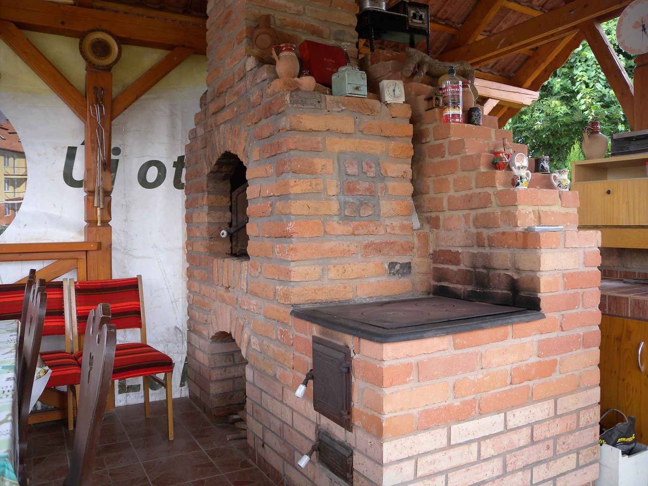Ganze Ferienwohnung, Ferienwohnung mit Kinderspielplatz und Pool  in Fonjod, Plattensee Südufer