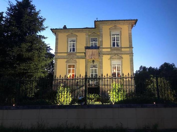 Location de vacances pour 5 personnes, avec jardin ainsi que terrasse et piscine dans Oliveira de Azeméis - 2