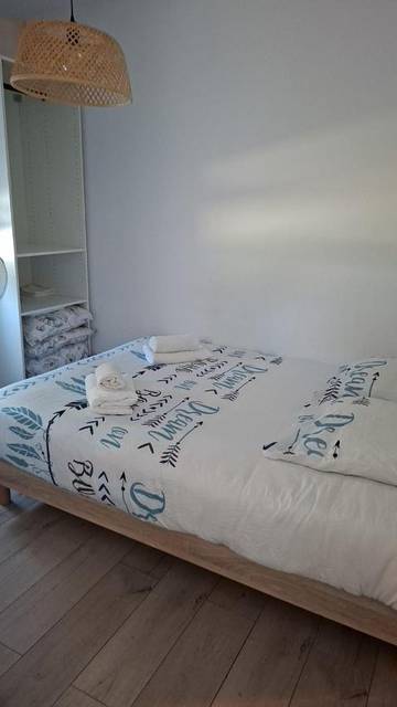 Gîte pour 4 personnes, avec terrasse à Passage