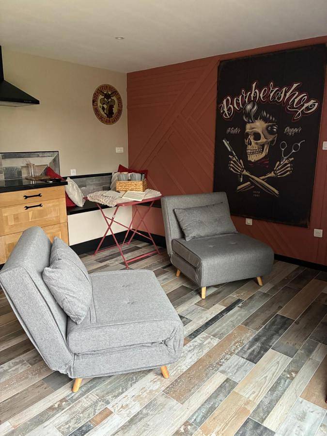 Appartement entier, One-Bedroom Apartment in Pont-Remy, Région d'Abbeville