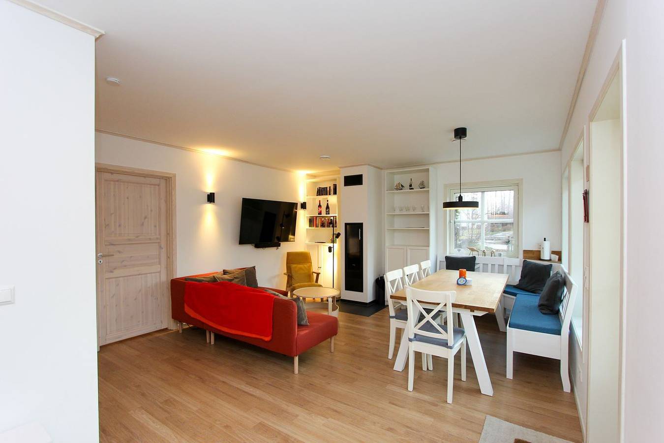 Modernes Ferienhaus Ilse mit Kamin, Sauna und großzügiger Terrasse in Prerow in Prerow, Fischland - Darß - Zingst