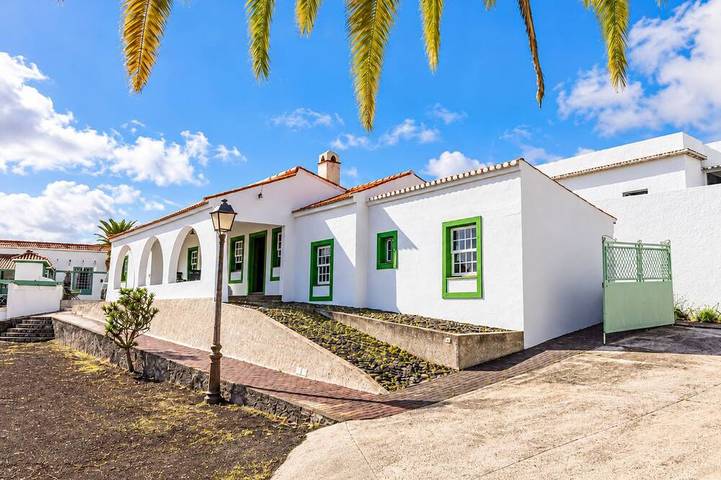 Los Establos House - Camacho Farm in El Planto, Santa Cruz de La Palma