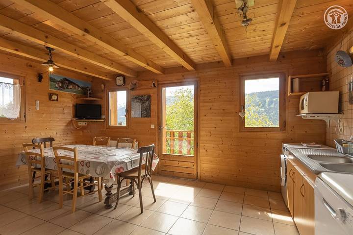 Gîte pour 6 personnes, avec terrasse à Flumet - 4