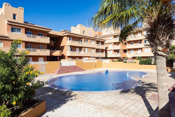 Gîte pour 4 personnes, avec Terrasse et Piscine à Puertito de Güímar