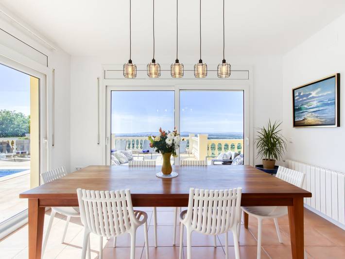 Ferienhaus für 10 Personen, mit Pool und Garten in Palau-saverdera - 2