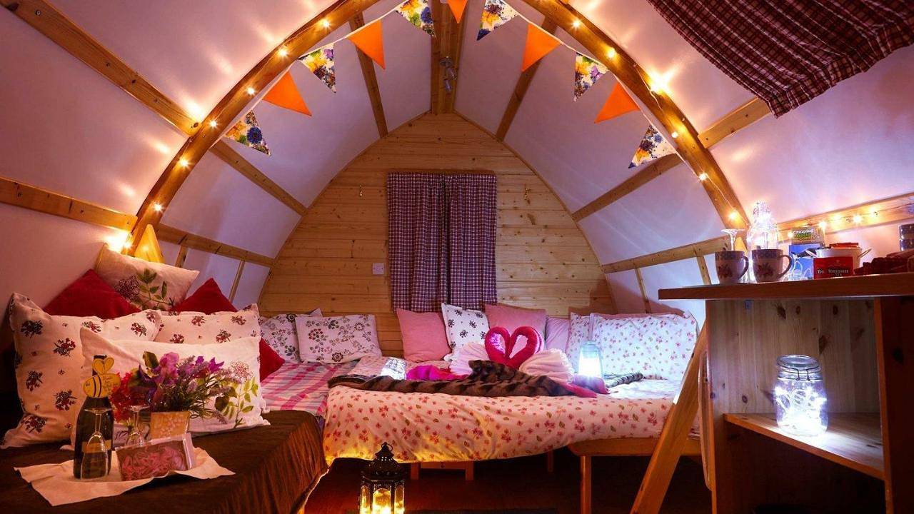 Double Room with Shared Bathroom in Goathurst, Somerset