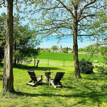 Chambre d’hôte pour 2 personnes, avec terrasse, animaux acceptés à Ligré