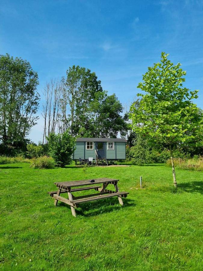 Camping pour 2 personnes, avec Terrasse ainsi que Jardin et Vue