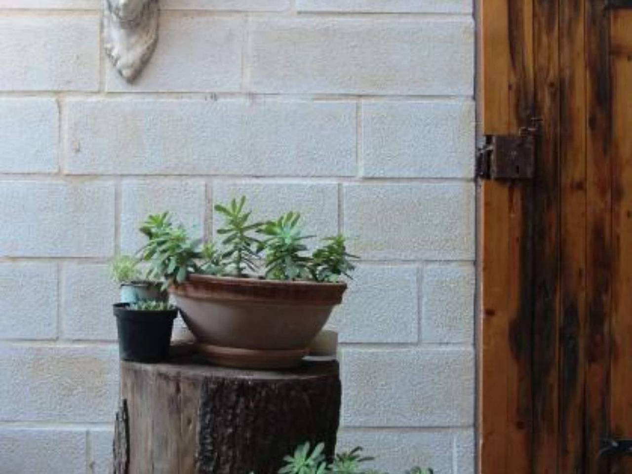 Quaint & Affordable Stay in Budva Traditional Stone House - Double Room 1 in Budva, Municipio de Budva